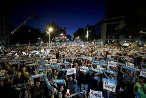 Los jueces gritan Basta Ya! ante la presión mediática y popular en su contra